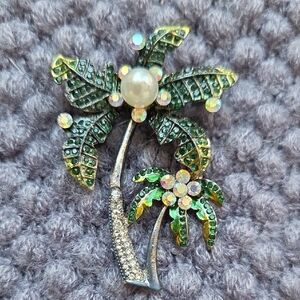 Sparkling Palm Tree Brooch with Pearl Accent